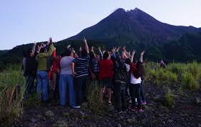 Puncak Merapi Tertutup bagi Pendaki di Tahun Baru